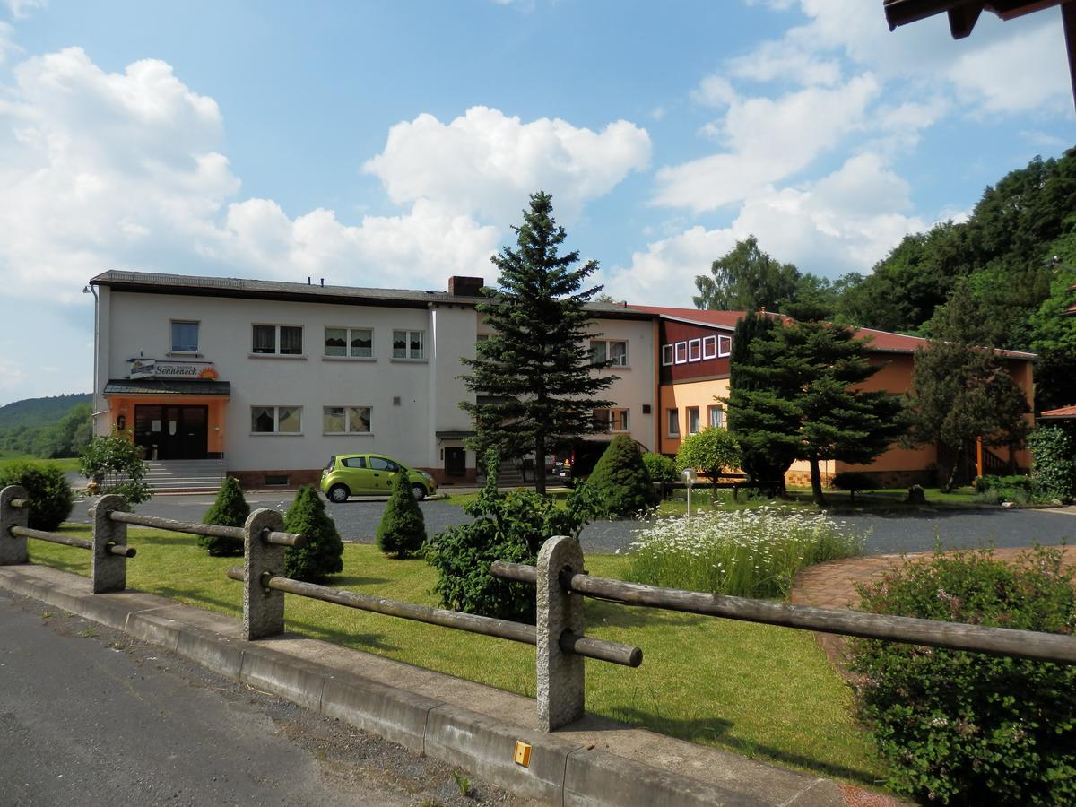 Hotel Und Gasthof "Sonneneck" Schalkau Exterior photo